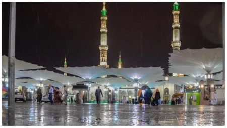 مركز «الأرصاد» ينبه من أمطار غزيرة على منطقة المدينة المنورة