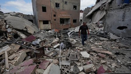 مباشر – ترقب بشأن الاتفاق بين إيران والولايات المتحدة.. وإسرائيل توسع عملياتها في لبنان