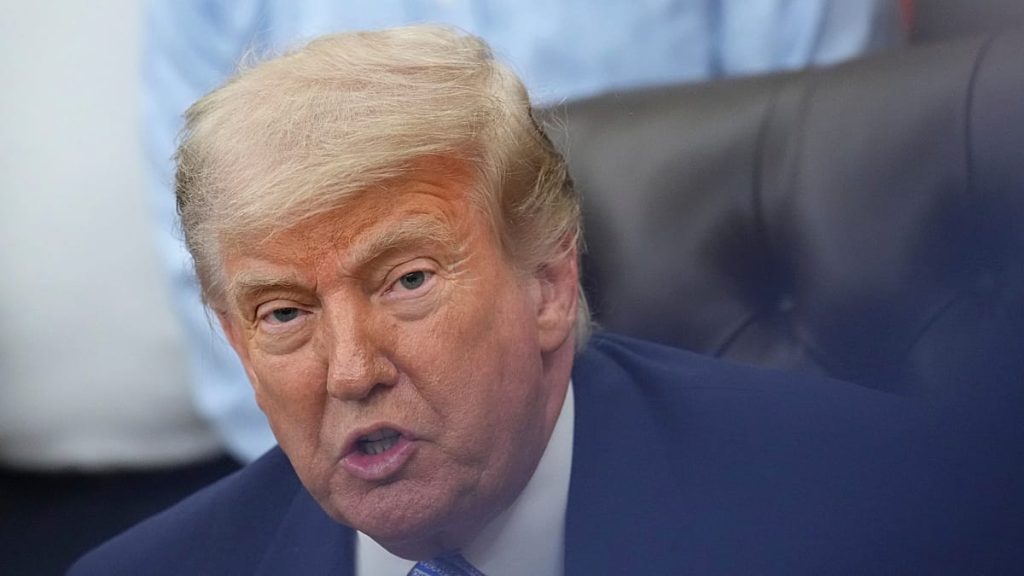 وسط حديث عن مؤشرات إيجابية في المفاوضات.. ترامب يصر على منع إيران من الاحتفاظ باليورانيوم المخصب