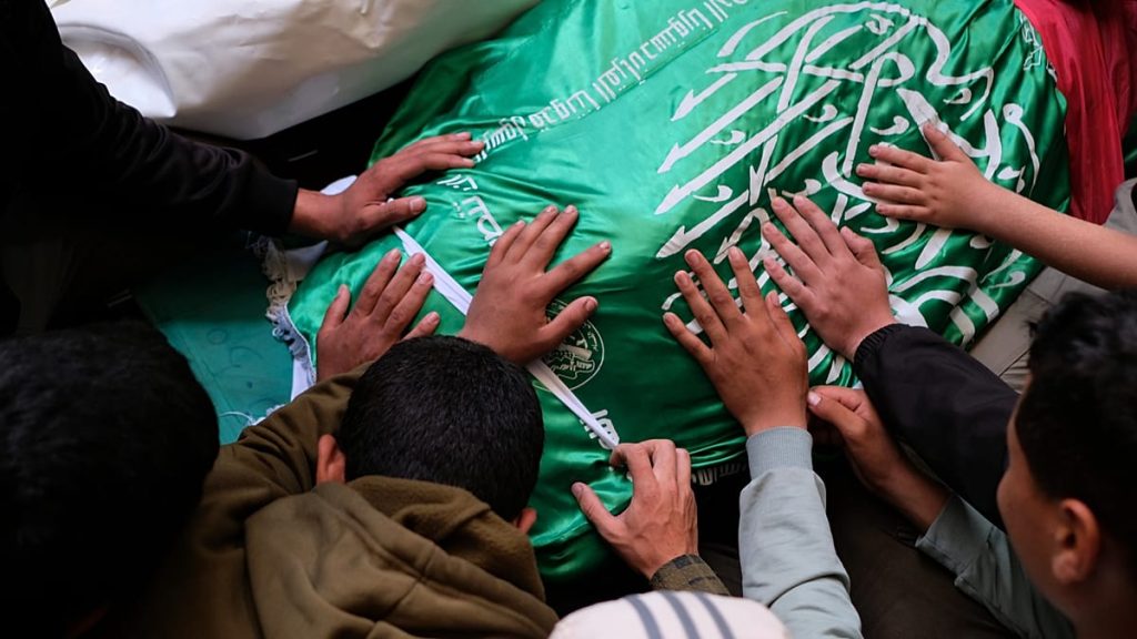 “الخطأ الفادح” الذي كشف عز الدين الحداد.. كيف وصلت إسرائيل إلى أحد أبرز قادة حماس في غزة؟