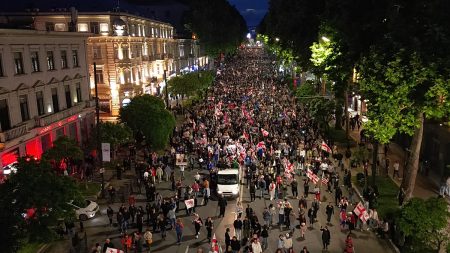 فيديو. آلاف المتظاهرين في تبليسي وجورجيا تحيي عيد الاستقلال باحتجاجات مؤيدة لأوروبا
