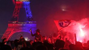 مئات الموقوفين في فرنسا بعد فوضى رافقت الاحتفالات بتتويج باريس سان جيرمان بدوري أبطال أوروبا