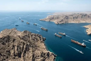 الجيش الإيراني يهدد بـ فتح جبهات جديدة ضد أمريكا