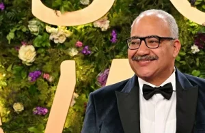 بيومي فؤاد لـ«عكاظ»: أبحث عن الاختلاف بعد زحمة الأعمال – أخبار السعودية