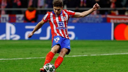 أتلتيكو مدريد يسخر من برشلونة: تفاصيل الحرب الساخرة