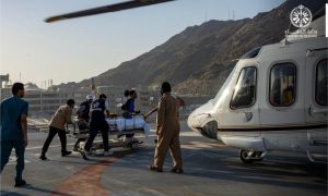 الإخلاء الطبي الجوي ينقذ حاجة في حالة حرجة بمكة المكرمة