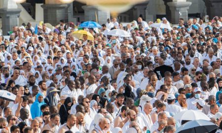 الحجاج المتعجلون يؤدون طواف الوداع خاتمين مناسك الحج 1445
