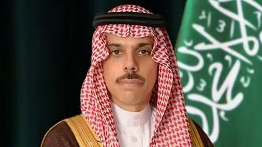 وزير الخارجية يصل إلى الجمهورية الهيلينية في زيارة رسمية