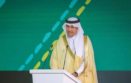 وزير النقل: إضافة خدمة الشحن OCR إلى ميناء جدة تأكيد لمكانة المملكة كمركز لوجستي عالمي