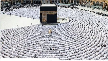 حاج مصري: دول مجتمعة لن تستطيع تقديم نصف ما تقدمه المملكة في تنظيم الحج