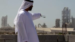 الإمارات أول دولة عربية تحظر استخدام وسائل التواصل الاجتماعي لمن هم دون 15 عاماً