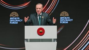 أردوغان: تحركات إسرائيل باتت تهدد أمن تركيا.. ونتنياهو يرد: الدكتاتور لا يحق له إعطاء المواعظ
