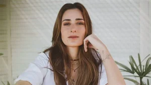 قبل الجراحة بيومين.. حادثة توقف عملية تجميل الفنانة أمينة خليل – أخبار السعودية