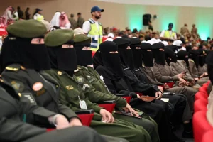 أمير جازان يُكرِّم المشاركين من المنطقة في أعمال الحج – أخبار السعودية