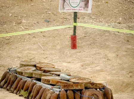 مشروع مسام لنزع الألغام يتلف 1354 مقذوفاً في حضرموت
