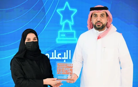 تجمع المدينة الصحي يكرّم مكتب «عكاظ» تقديراً لدوره الإعلامي في موسم الحج – أخبار السعودية