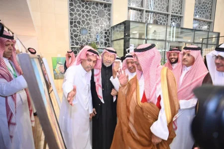 الملك سلمان بعيون الفنانين.. لوحات وطنية تتألق في جائزة ضياء للبورتريه – أخبار السعودية