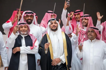 عشقان يحتفي بليلة العمر – أخبار السعودية