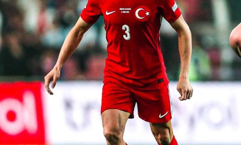 مريح ديميرال يقود دفاع تركيا ضد أستراليا بمونديال 2026