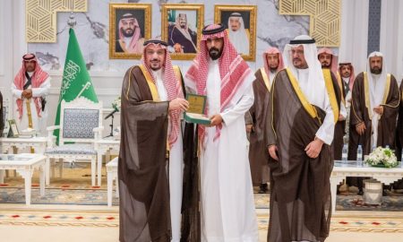 أمير القصيم يكرم مواطناً بعد التبرع بالأعضاء لإنقاذ 4 مرضى