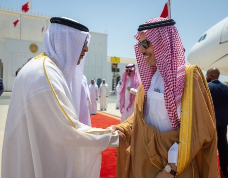 وزير الخارجية يصل إلى البحرين للمشاركة في الاجتماع الوزاري لمجلس التعاون لدول الخليج