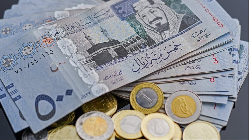 سعر الريال مقابل الدولار والعملات الأجنبية اليوم الخميس 25-12-1447