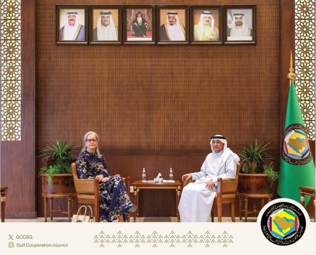 بمناسبة انتهاء مهام عملها.. الأمين العام لمجلس التعاون يستقبل سفيرة السويد لدى المملكة