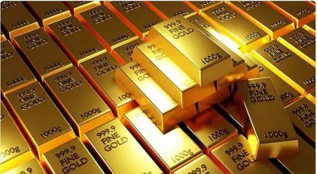الذهب يواصل مكاسبه مع تراجع توقعات رفع الفائدة الأمريكية