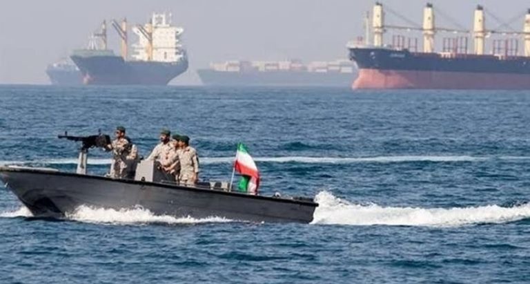 إيران تعلن إغلاق مضيق هرمز رداً على خرق وقف إطلاق النار في لبنان