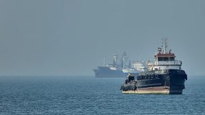 بلومبرغ: إيران ترفع شحنات النفط عبر هرمز إلى أعلى مستوى منذ الحرب