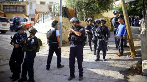 إسرائيل: اتهام أربعة أشخاص بالتخطيط لهجمات على مركز شرطة ومحطة حافلات في بئر السبع