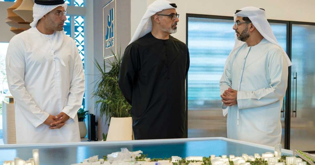 خالد بن محمد بن زايد يطلق مشروع “مرسى السعديات”