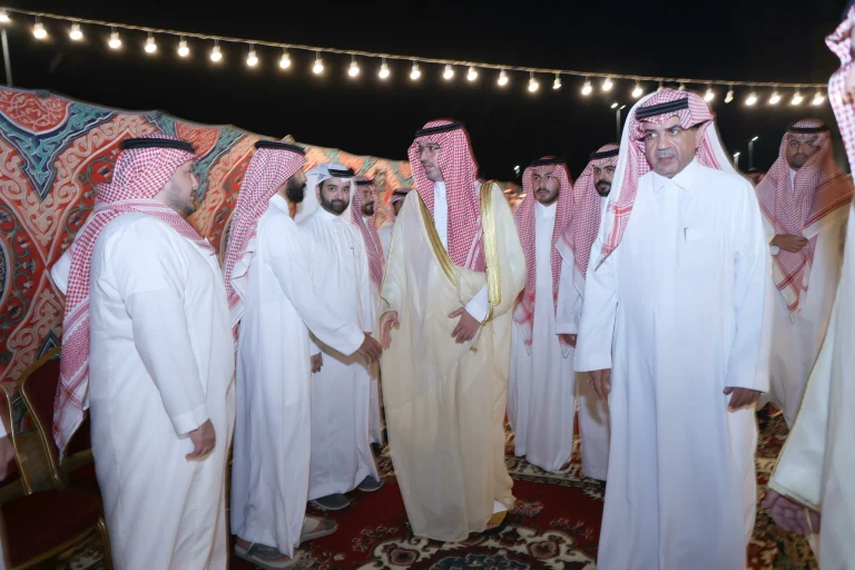 محافظ جدة وسعود بن خالد يعزيان مدير عام مؤسسة «عكاظ» في وفاة شقيقه أحمد – أخبار السعودية