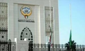 الكويت تدين الهجمات الإيرانية على الكويت: سيادتنا خط أحمر