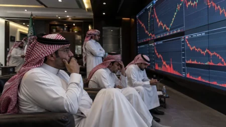 توصية بتوجيه التوعية المالية للانحيازات الأكثر تأثيراً على المستثمرين في «تداول» – أخبار السعودية