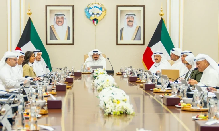 الكويت تدين العدوان الإيراني وتتضامن مع الخليج