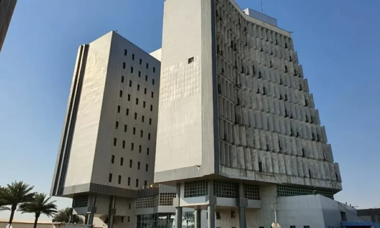 عقوبات مالية عراقية تستهدف ممولي داعش وحزب الله