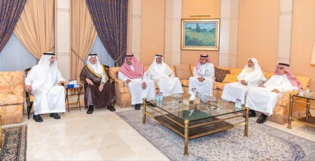 أمير المنطقة الشرقية يقدّم التعازي لأسرة القريشي – أخبار السعودية