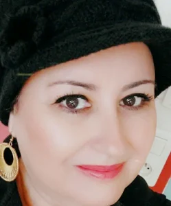 البنية الدلالية في نص «أنا الحضور» للشاعرة آمال صالح – أخبار السعودية
