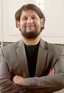غيمةٌ وموجة وعدم