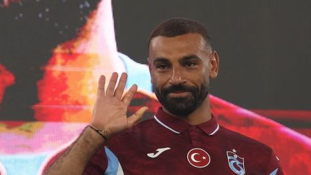 محمد صلاح يحقق 150 مليون مشاهدة لنادي طرابزون سبور بعد انتقاله