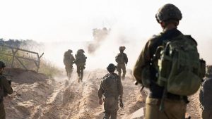 روايات إسرائيلية متضاربة.. مزاعم بهجوم الشرطة الفلسطينية على جندي احتياط في الضفة