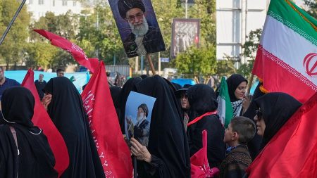 تصعيد متواصل في المنطقة.. خلافات أميركية إيرانية وتطورات ميدانية في غزة ولبنان والضفة