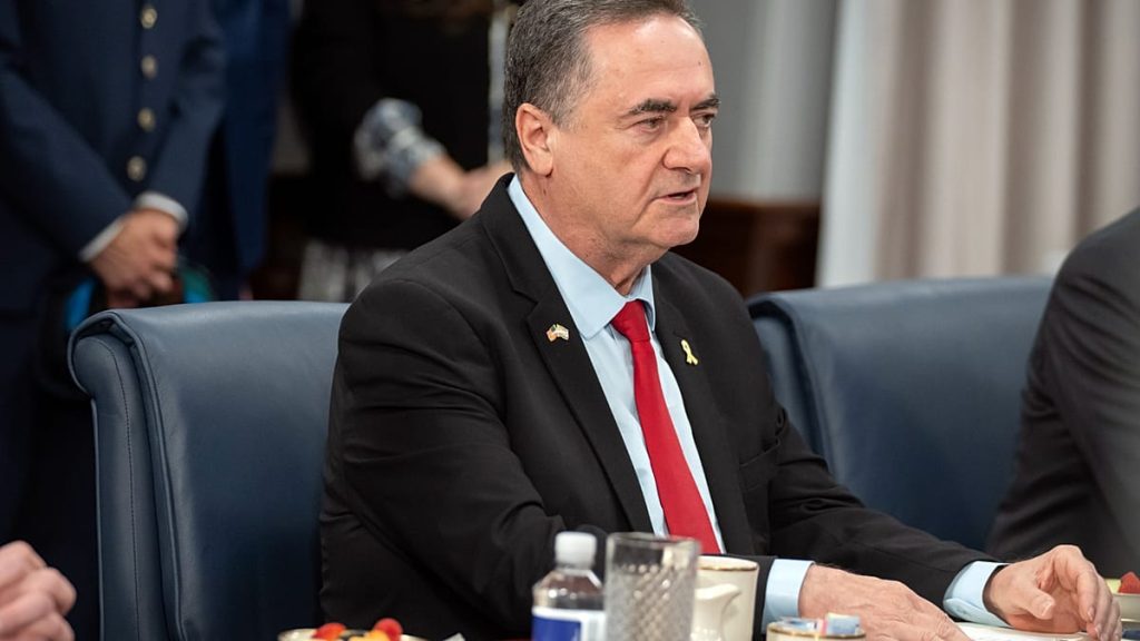 كاتس يحذّر إردوغان من “مغامرات خطيرة” في سوريا.. وتركيا: “لن نقع في الفخ الذي نصبه نتنياهو”