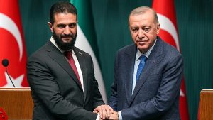 سوريا بين النفوذ التركي والمخاوف الإسرائيلية.. تقرير يحذّر من مواجهة مباشرة