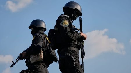منظمة حقوقية: إيران أعدمت ما لا يقل عن 900 شخص منذ يناير