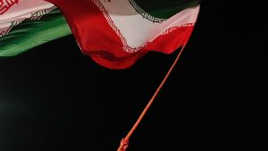 مكافأة بـ10 ملايين دولار.. واشنطن توسّع ملاحقتها لقراصنة “معهد مبنا” الإيراني