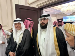 إحسان يحتفي بزفاف نجله أصيل – أخبار السعودية