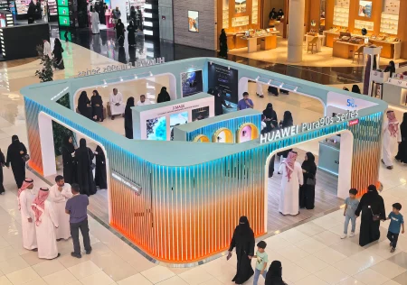 هواوي تعزز قيادة التقنية في السعودية عبر جولة تفاعلية في الرياض وإضاءة برج المملكة مع HUAWEI Pura90s Series – أخبار السعودية