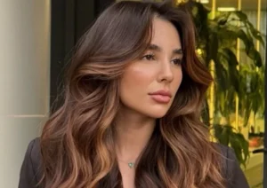 Golden Hour Brunette.. لون الشعر الذي يتصدّر صيحات الجمال – أخبار السعودية